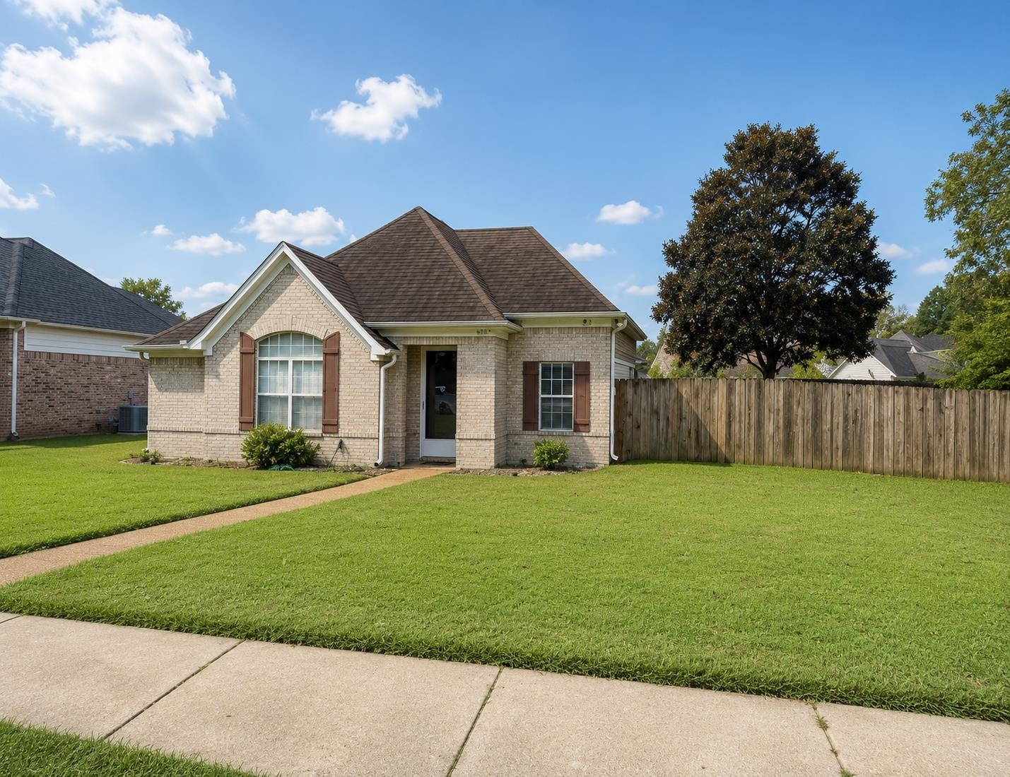 8833 Macon Road Cordova, TN 38018 - Photo 3 of 20 Gallery Image 3