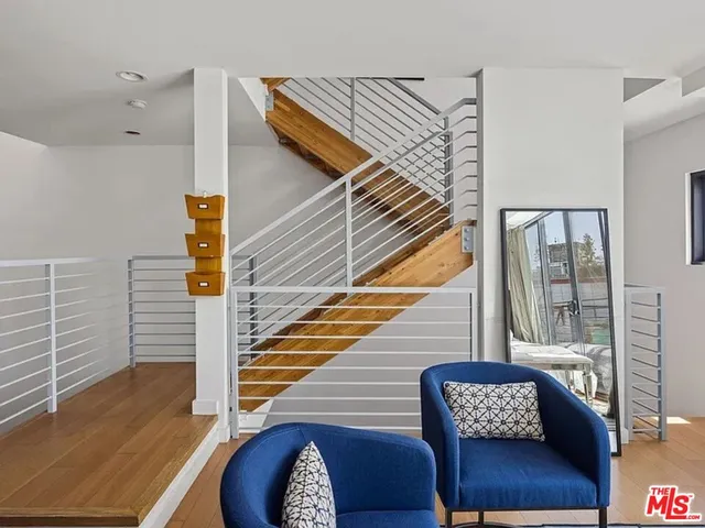 $7,395 | 815 Hampton Drive, Unit 2, Venice, CA 90291