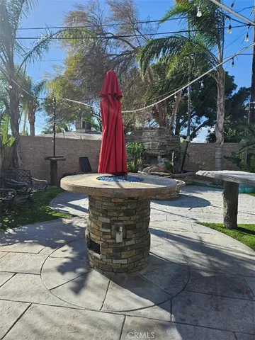 a view of yard with swimming pool