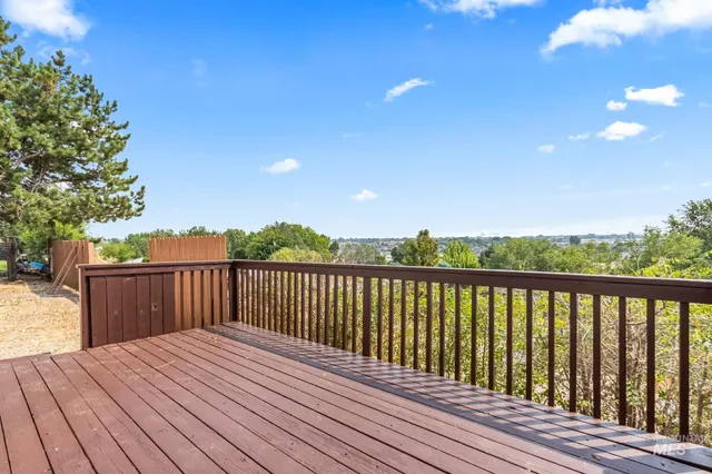 $290,000 | 10629 Valley Road, Middleton, ID 83644