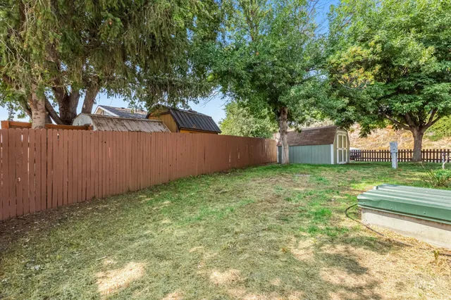 $290,000 | 10629 Valley Road, Middleton, ID 83644