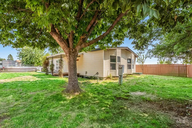 $290,000 | 10629 Valley Road, Middleton, ID 83644