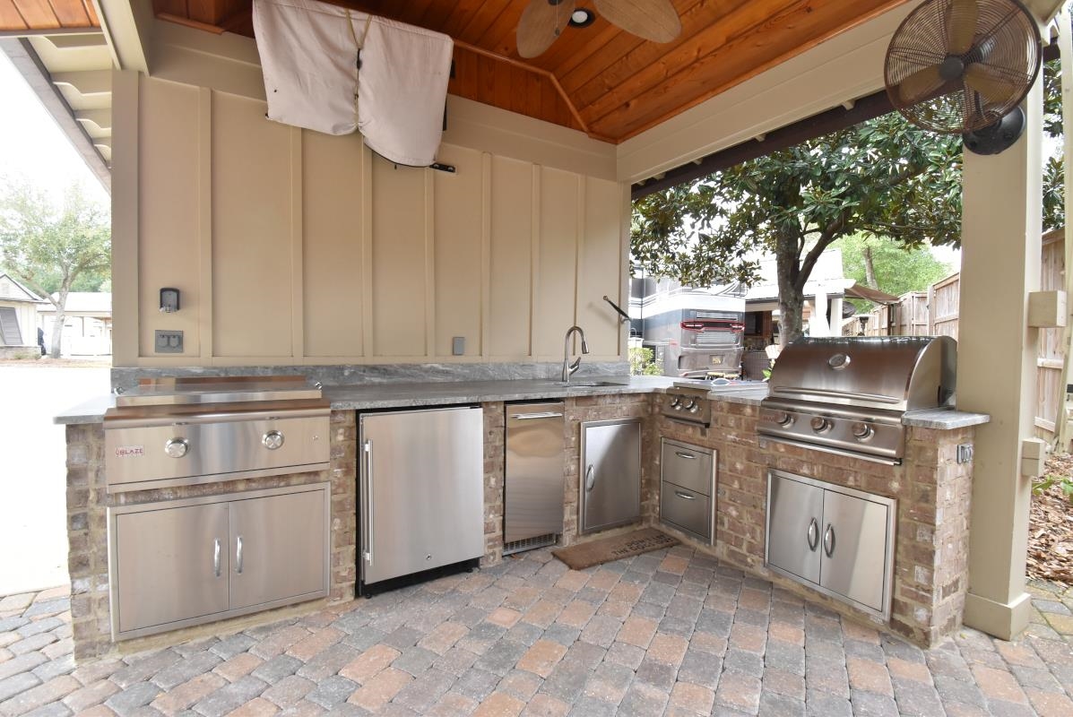 28888 Canal Road, Unit 71 Orange Beach, AL 36561 - Photo 8 of 9 Patio