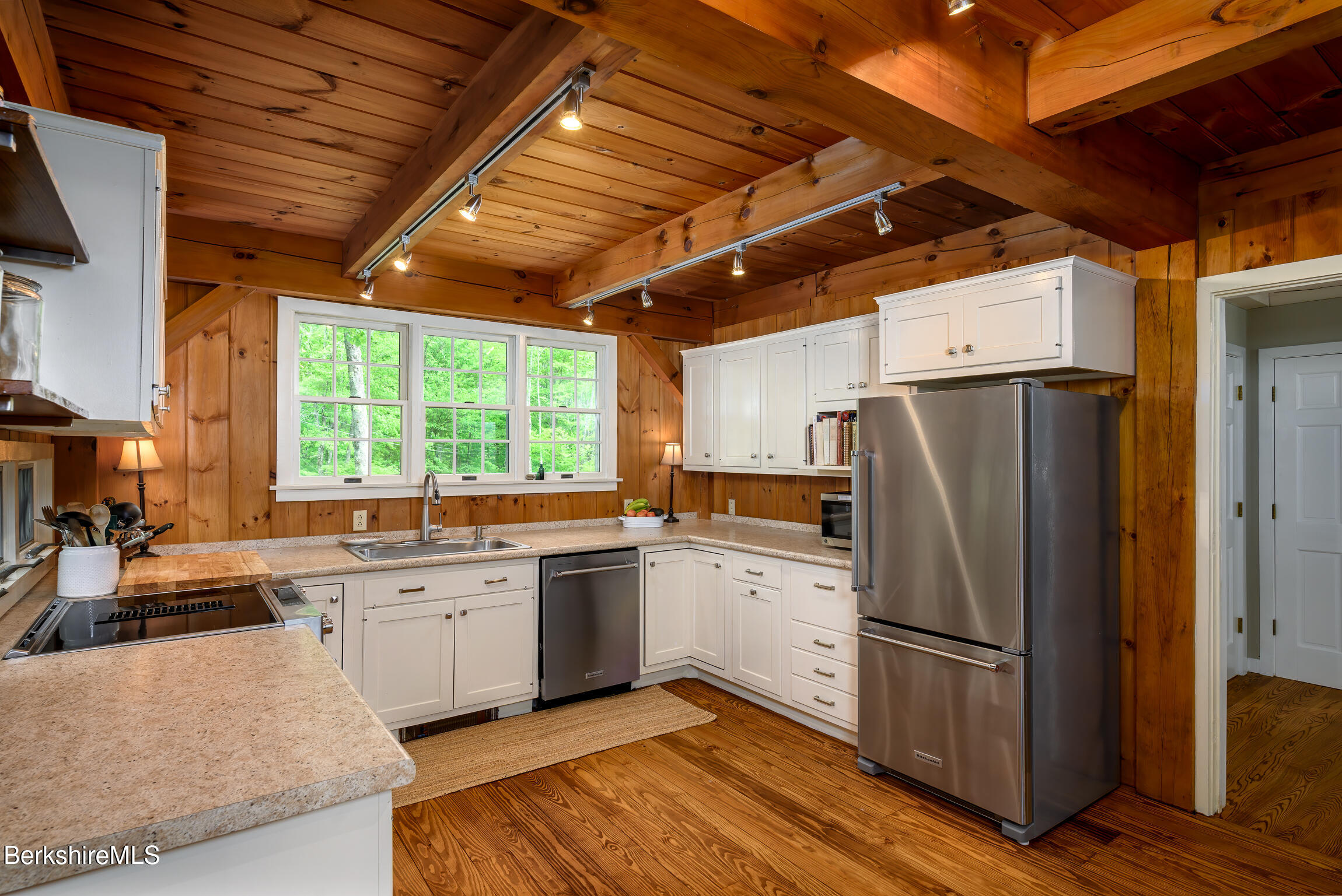 963 Hancock Road Williamstown, MA 01267 - Photo 23 of 60 Kitchen