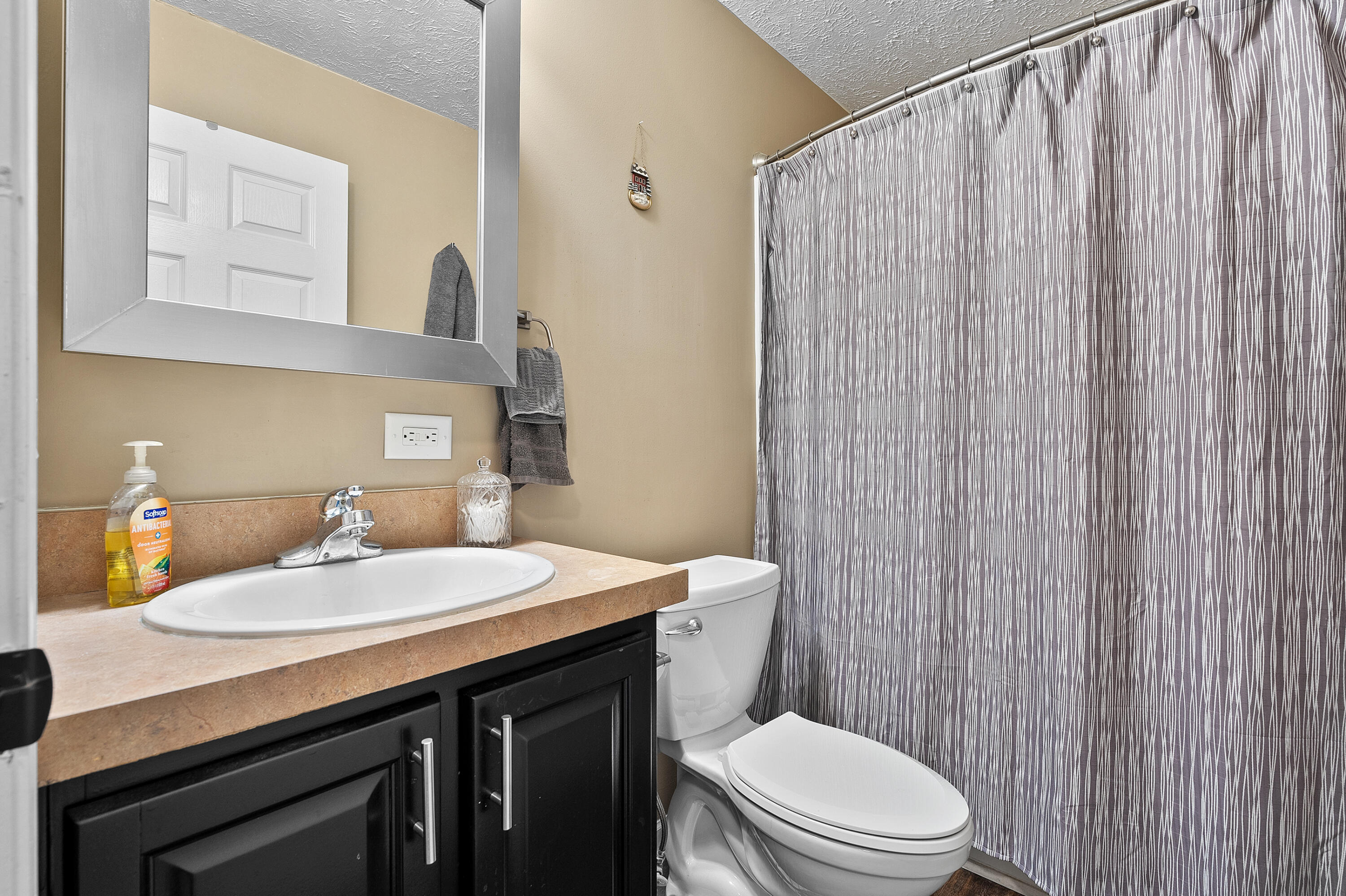 76 4th Street Plainwell, MI 49080 - Photo 16 of 36 4th St 76 Plainwell 49080-15