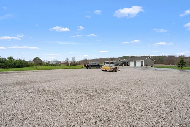 $427,000 | 76 4th Street, Plainwell, MI 49080