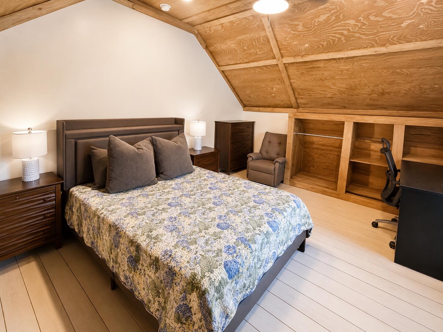 1702 Camp Shelor Road Manning, SC 29102 - Photo 35 of 54 Upstairs bedroom has a beautiful built in closet