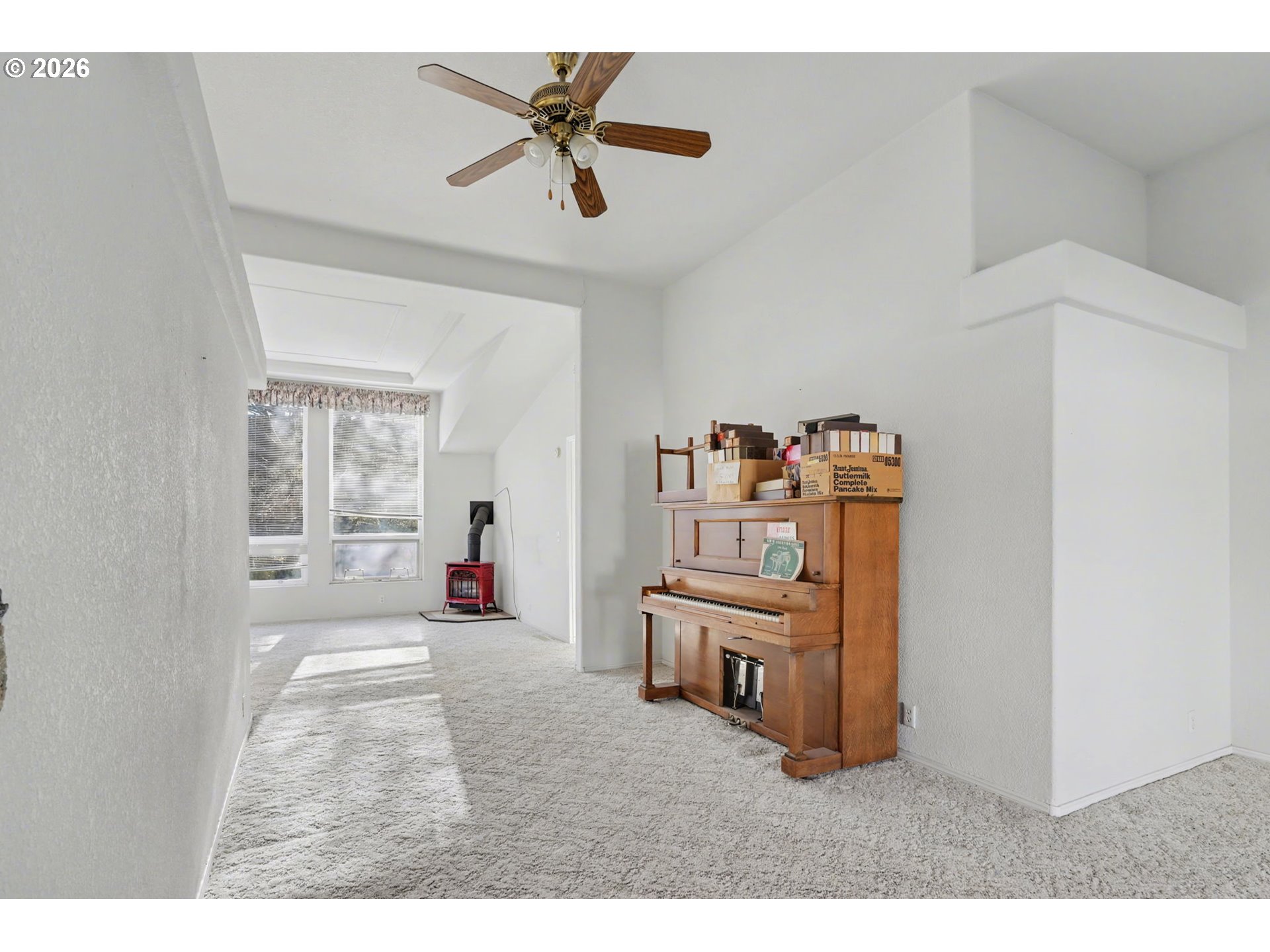 2717 Maia Loop Springfield, OR 97477 - Photo 11 of 39