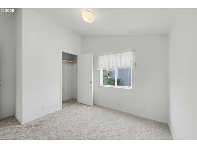 $380,000 | 2717 Maia Loop, Springfield, OR 97477