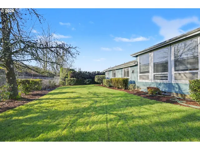 $380,000 | 2717 Maia Loop, Springfield, OR 97477