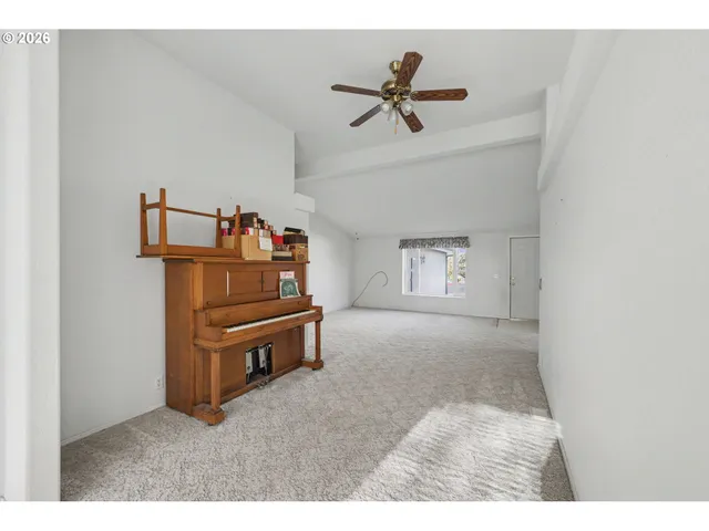 $380,000 | 2717 Maia Loop, Springfield, OR 97477