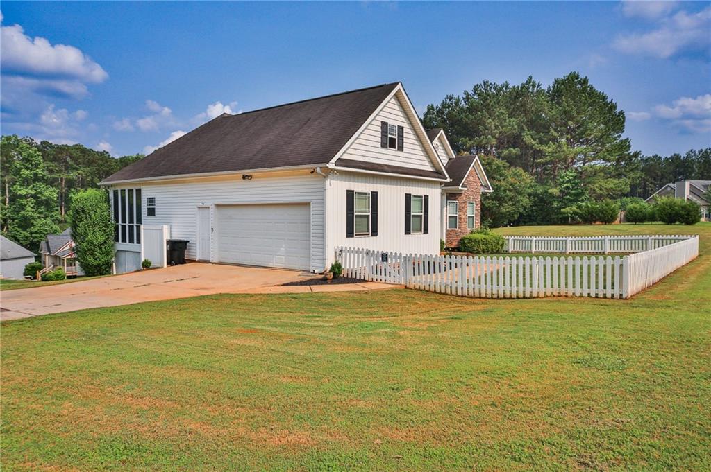 501 Grace Court Temple, GA 30179 - Photo 4 of 26