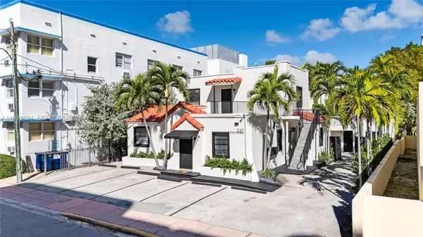 $1,500 | 237 38th Street, Unit 4, Miami Beach, FL 33140