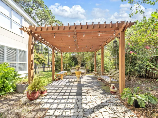 $840,000 | 170 Baywind Drive, Niceville, FL 32578