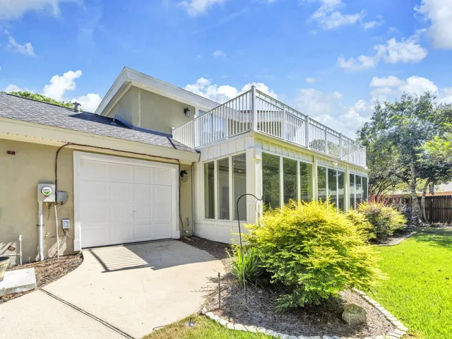 $840,000 | 170 Baywind Drive, Niceville, FL 32578