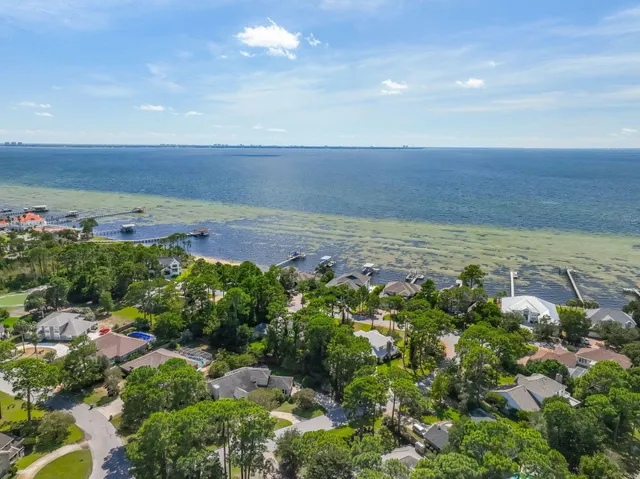 $840,000 | 170 Baywind Drive, Niceville, FL 32578