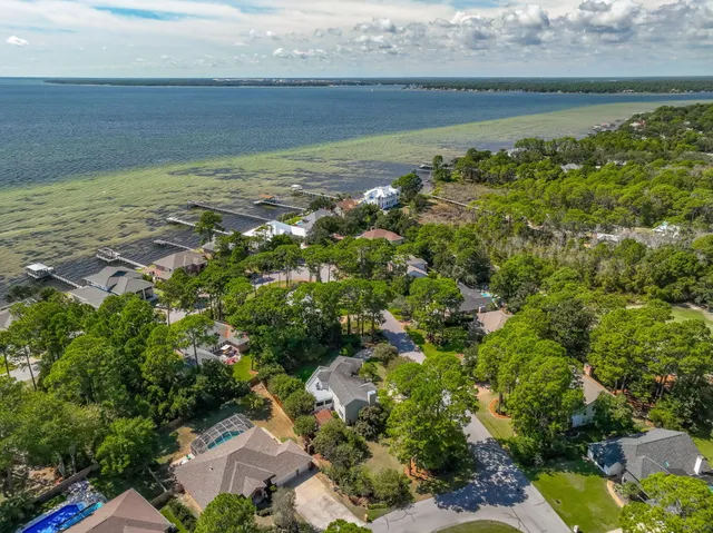$840,000 | 170 Baywind Drive, Niceville, FL 32578