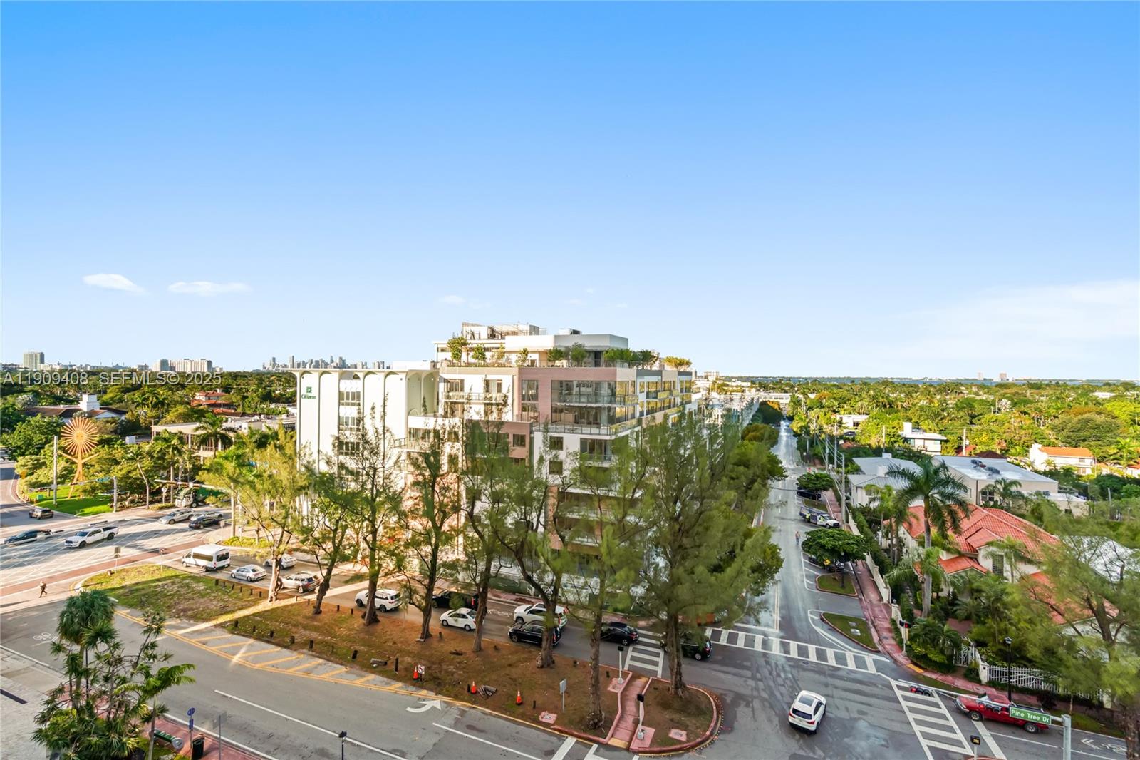 4101 Pine Tree Drive, Unit 802 Miami Beach, FL 33140 - Photo 29 of 58 a view of a city