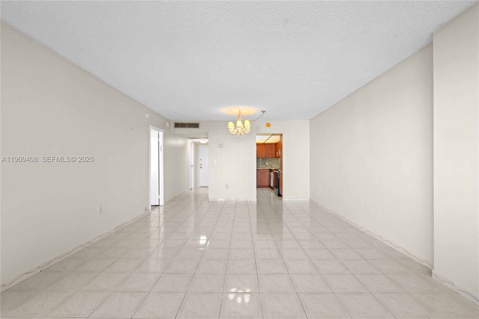 4101 Pine Tree Drive, Unit 802 Miami Beach, FL 33140 - Photo 6 of 58 a view of a hallway