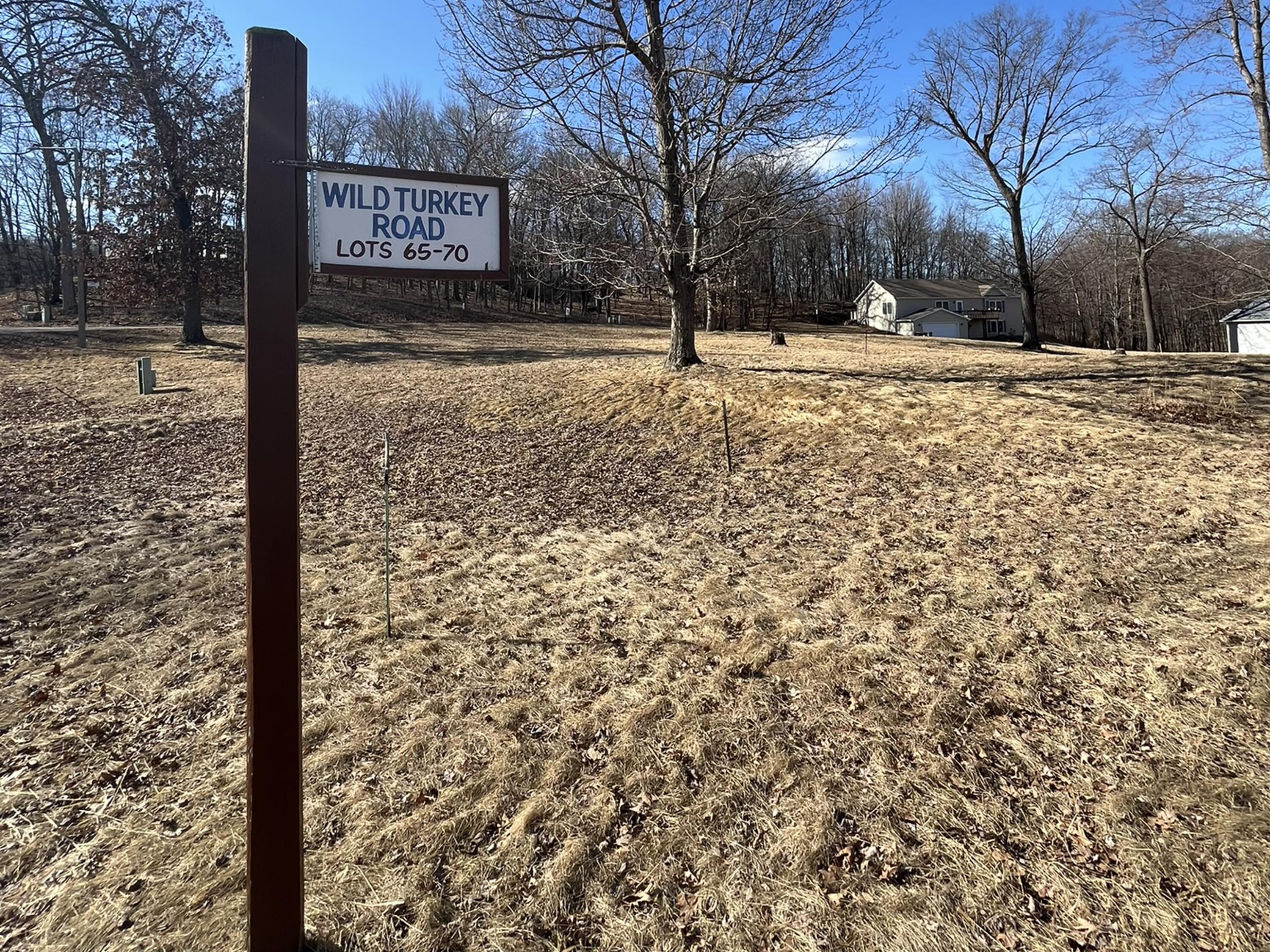 68 Wild Turkey Road Baraboo, WI 53913 - Photo 3 of 8 3