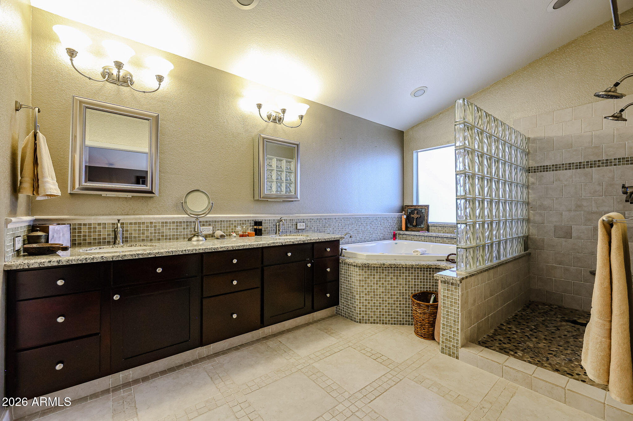 16429 South 33rd Street Phoenix, AZ 85048 - Photo 19 of 29 PRIMARY BATH