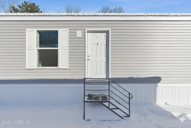 $170,000 | 20 Marcia Memorial Circle, Jackson, NJ 08527