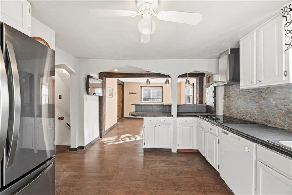 459 Francis Road Pittsburgh, PA 15239 - Photo 14 of 40