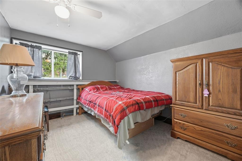 459 Francis Road Pittsburgh, PA 15239 - Photo 21 of 40