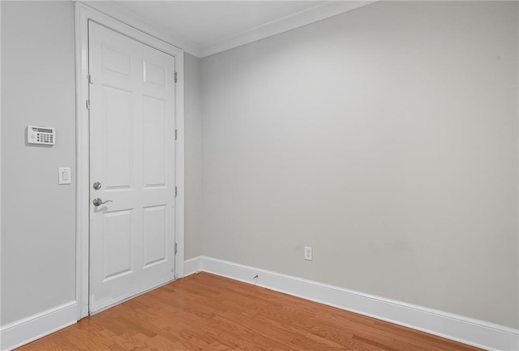 4950 Ivy Ridge Drive Southeast, Unit 203 Atlanta, GA 30339 - Photo 13 of 39 a view of an empty room