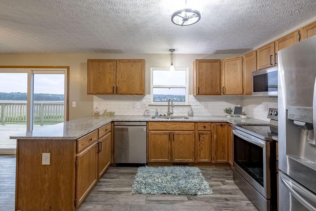 7503 Range Line Road Mount Vernon, OH 43050 - Photo 4 of 69 1-3