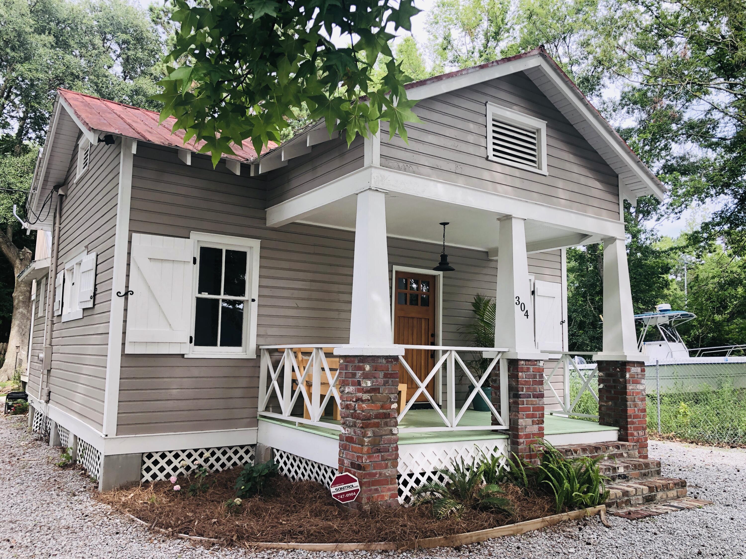 304 Fleming Road Charleston, SC 29412 - Photo 1 of 29 IMG_7900