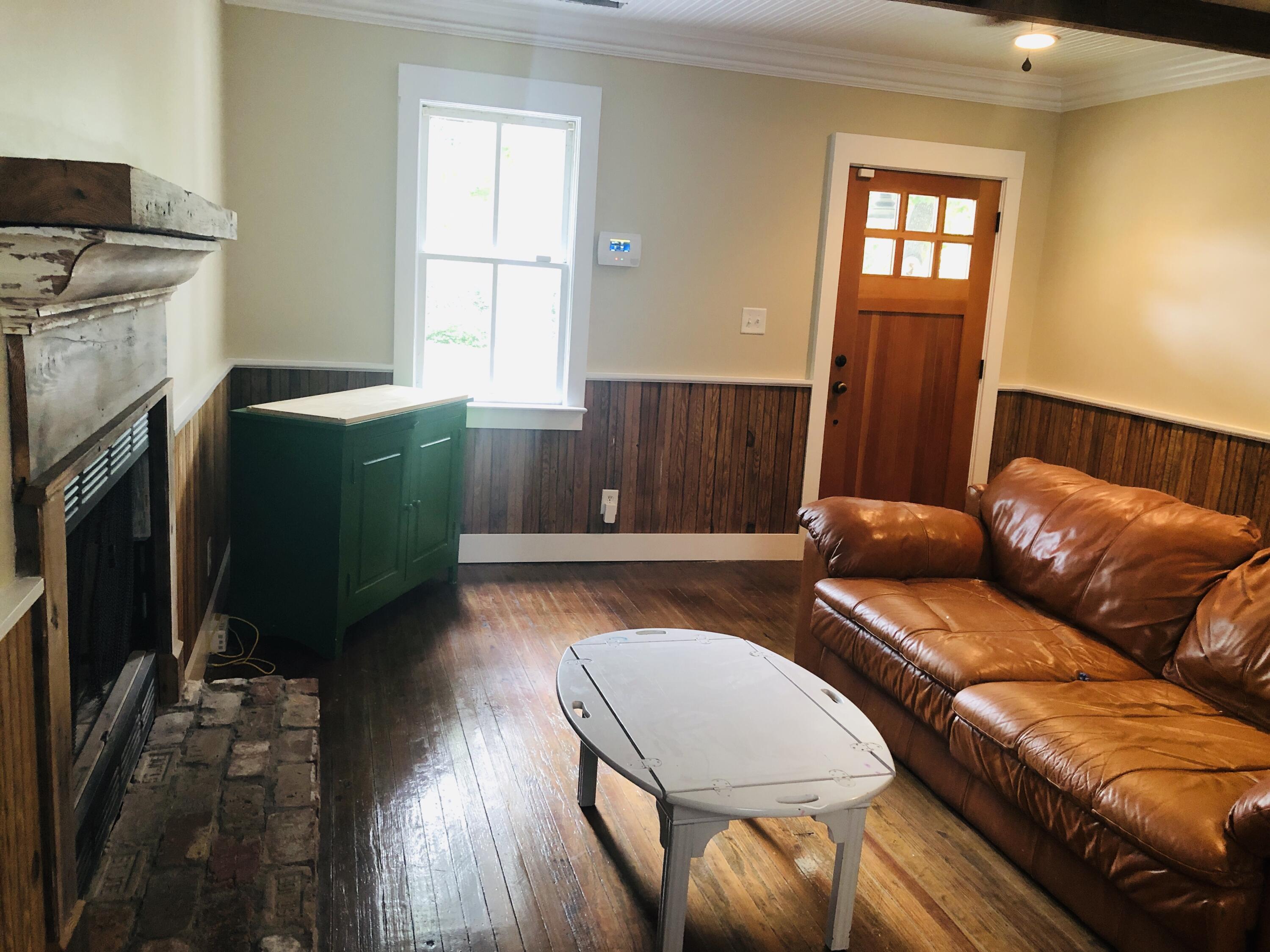 304 Fleming Road Charleston, SC 29412 - Photo 8 of 29 Living Room