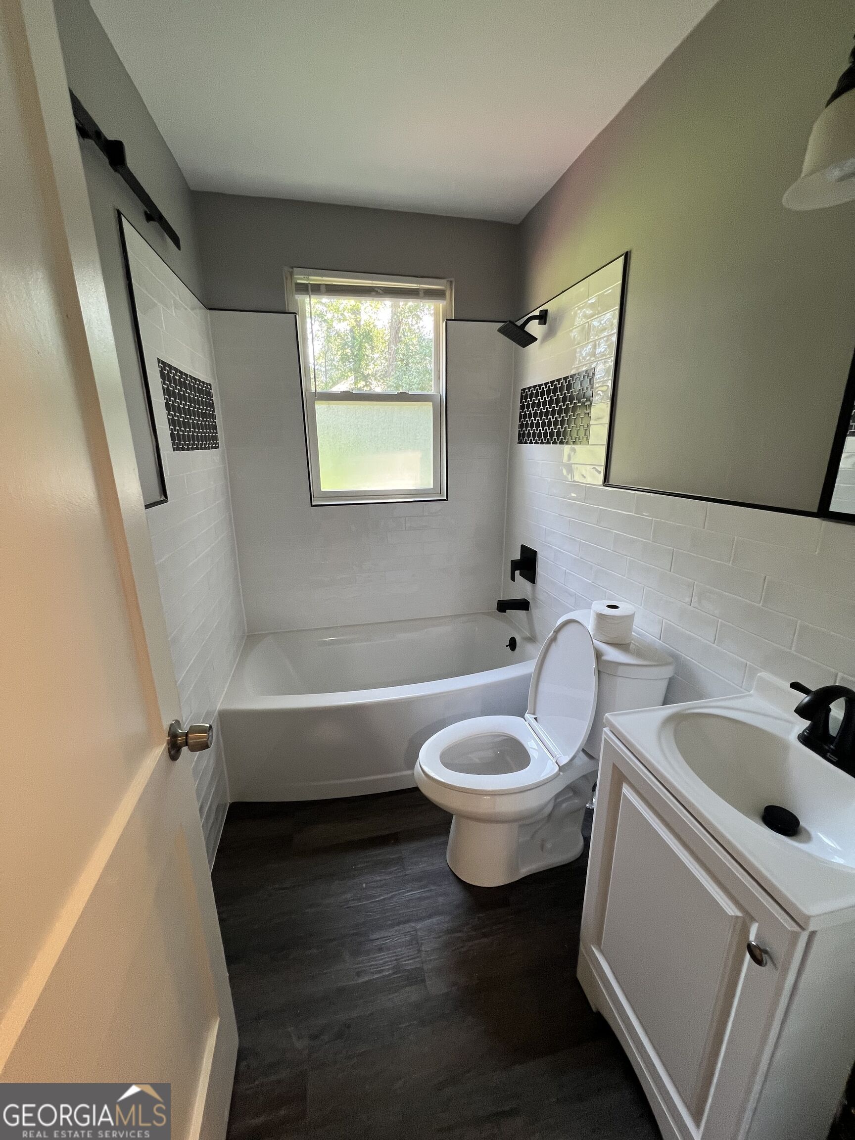 2032 Dellwood Place Decatur, GA 30032 - Photo 11 of 17 Gallery Image 11