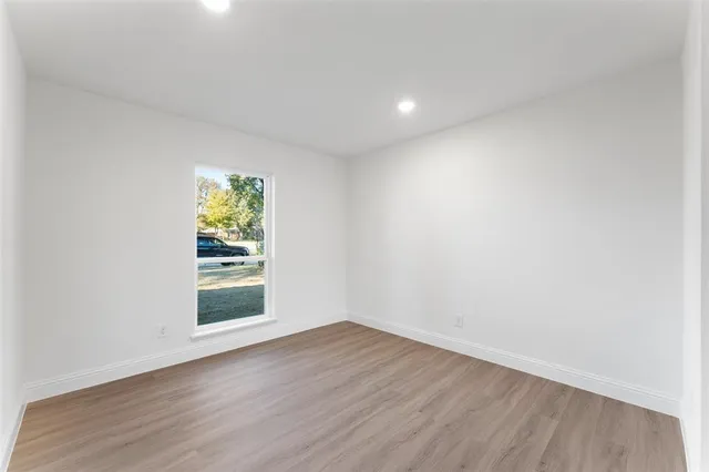 $425,000 | 1528 West Spring Creek Parkway, Plano, TX 75023