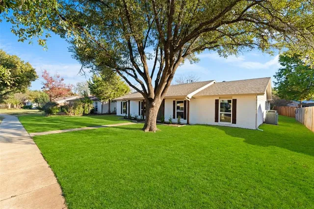 $425,000 | 1528 West Spring Creek Parkway, Plano, TX 75023