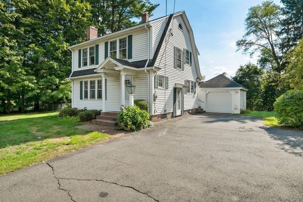 485 Bridge Road Northampton, MA 01062 - Photo 4 of 40