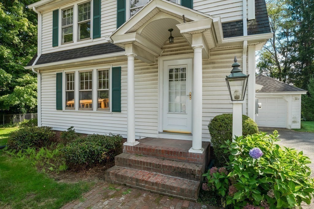 485 Bridge Road Northampton, MA 01062 - Photo 5 of 40