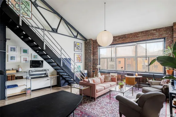 $2,500 | 3309 Blake Street, Unit 207, Denver, CO 80205