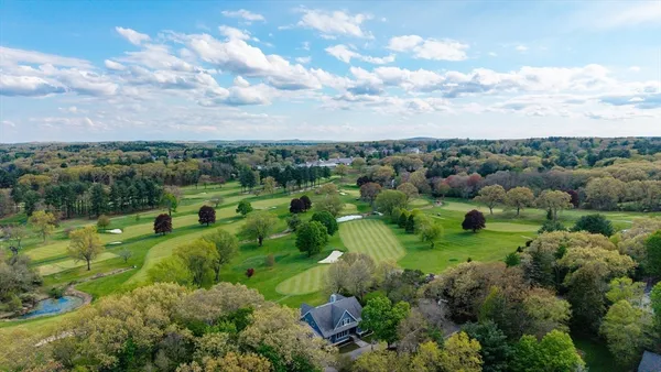 $4,870,000 | 179 Oakland Street, Wellesley, MA 02481