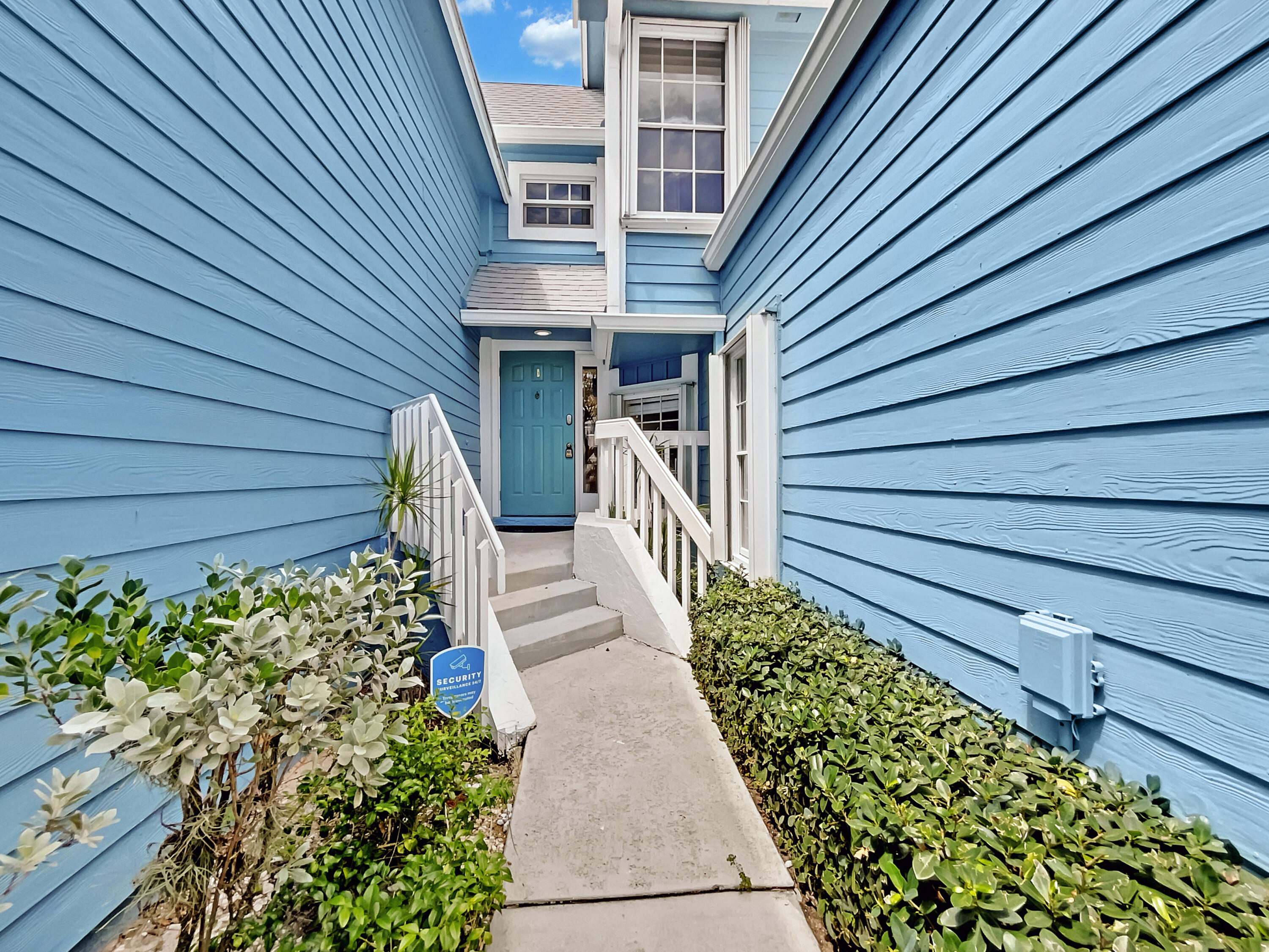 1410 Ocean Dunes Circle Jupiter, FL 33477 - Photo 2 of 23 listing_1