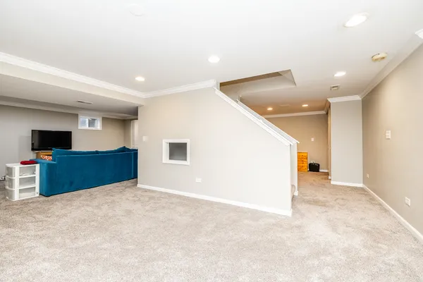 $505,000 | 381 Millington Lane, Aurora, IL 60504