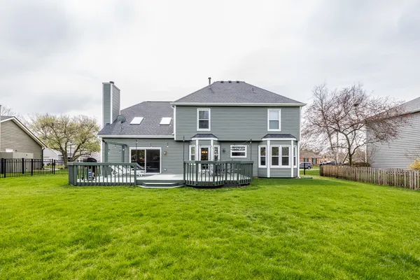 $505,000 | 381 Millington Lane, Aurora, IL 60504