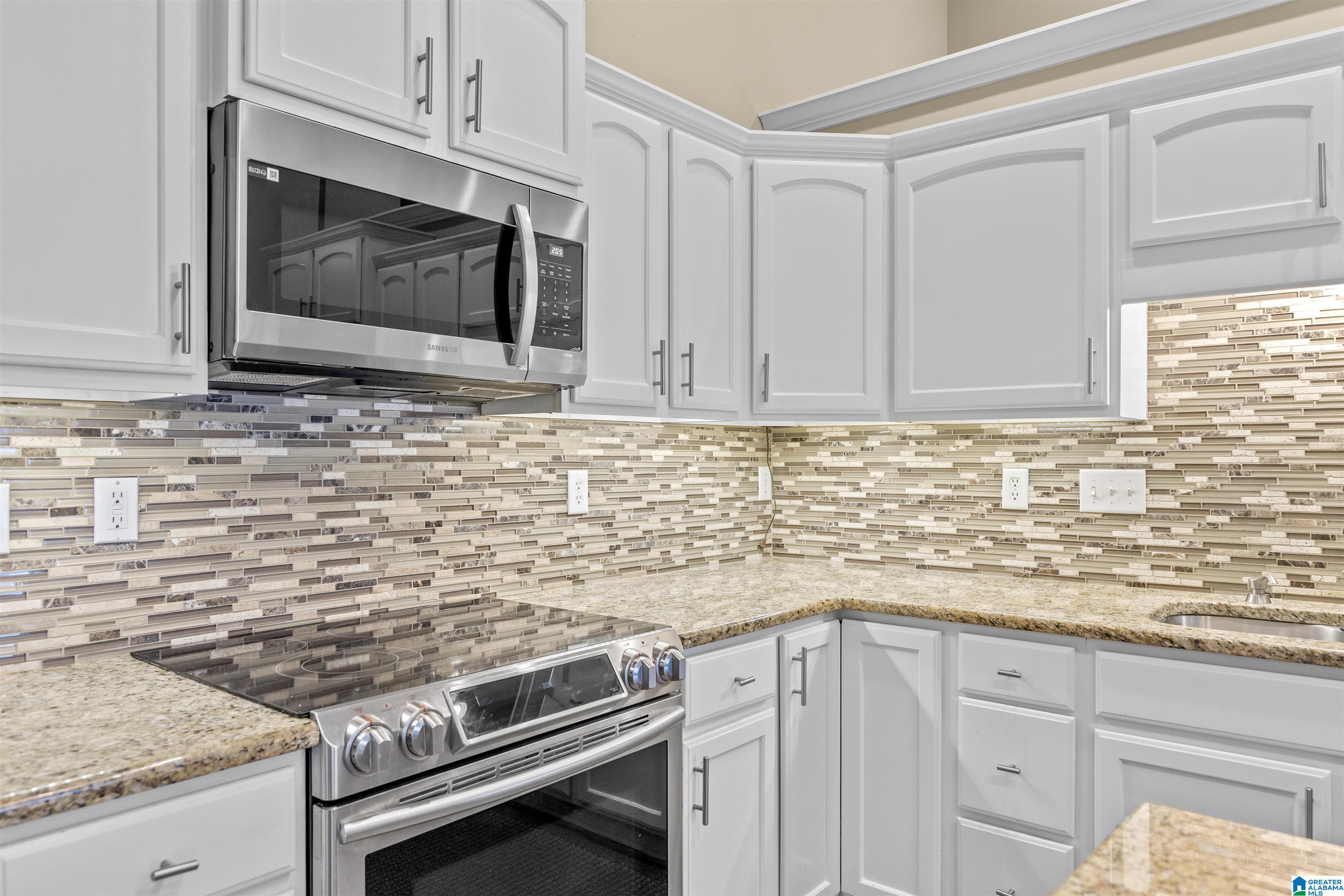 6825 Valley Lane Leeds, AL 35094 - Photo 11 of 28