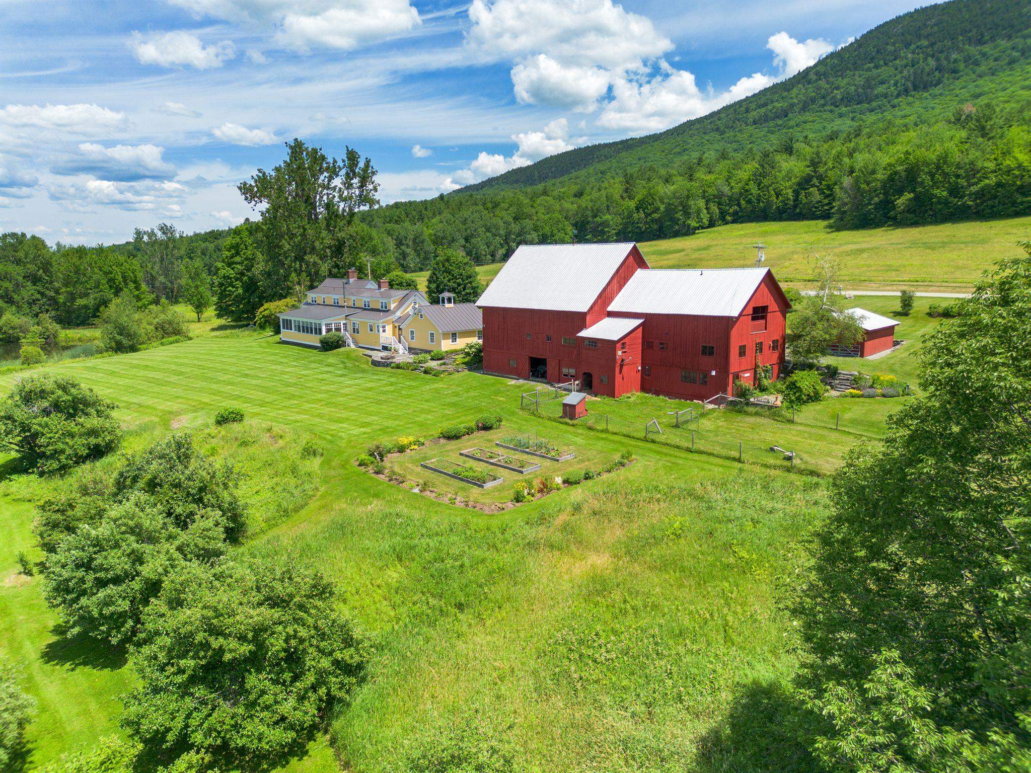 1108 Elmore Mountain Road Morristown, VT 05661 - Photo 29 of 52