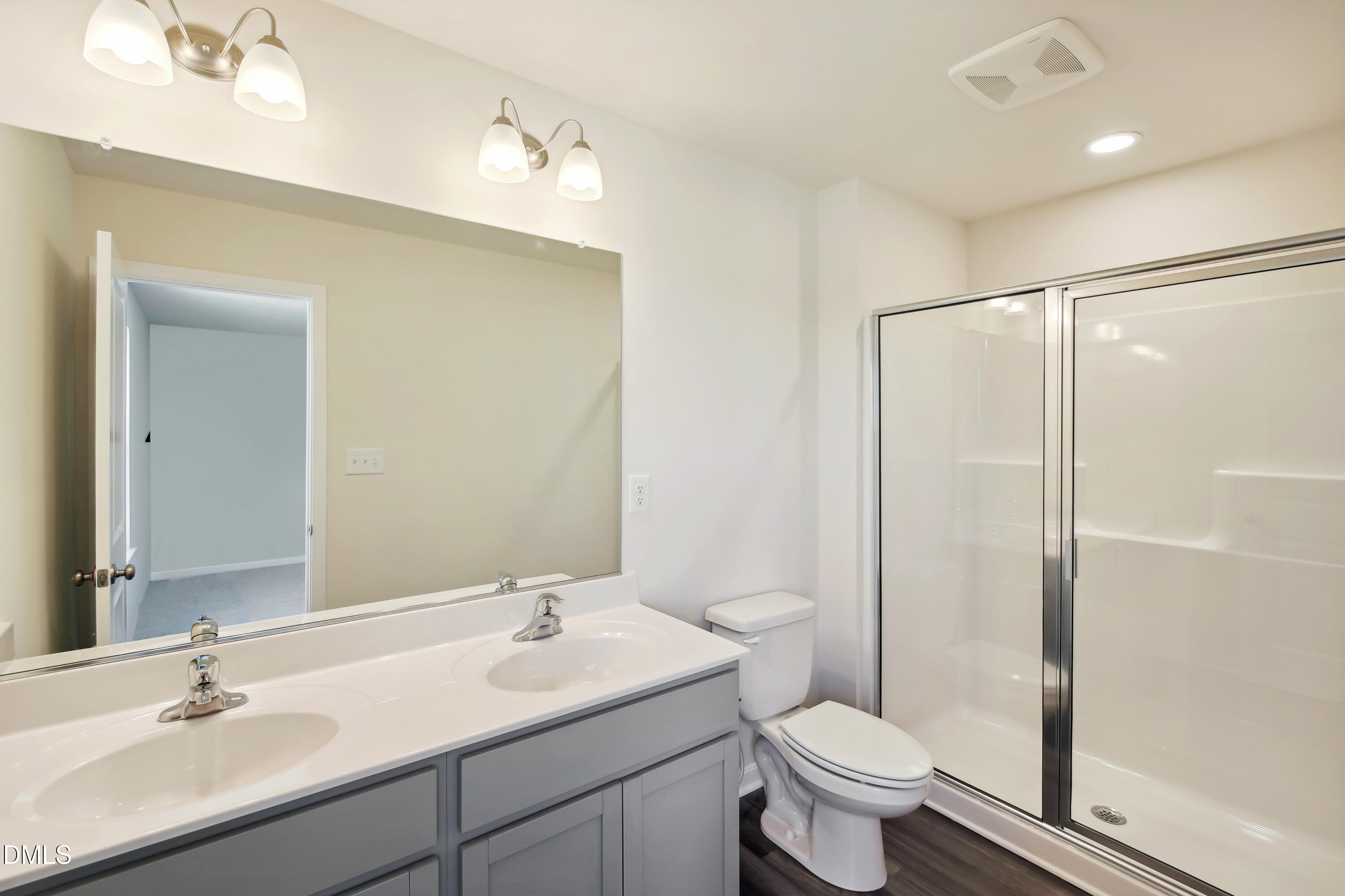247 Gilliland Road Siler City, NC 27344 - Photo 20 of 37 Summit -primary bath