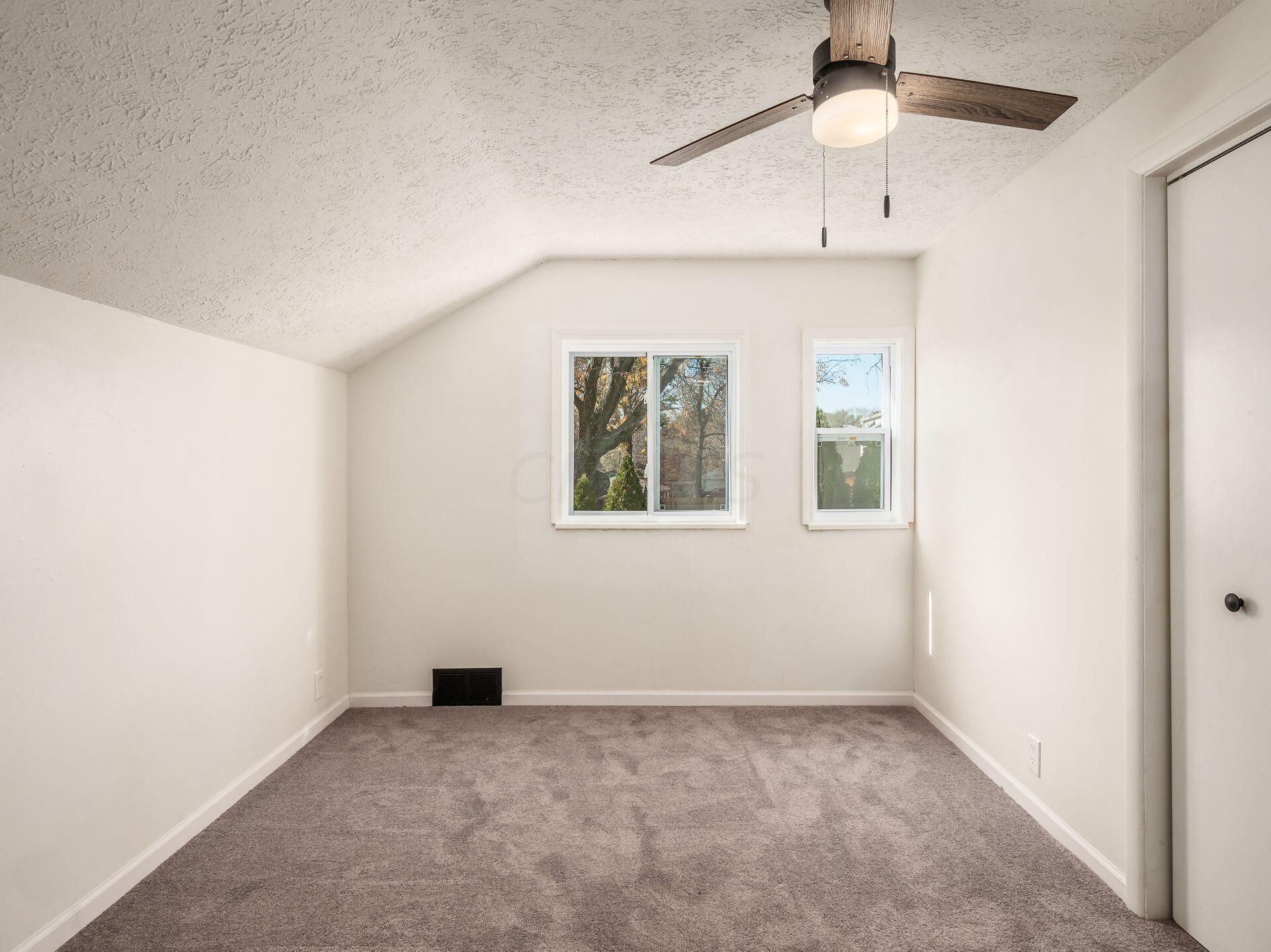 2657 Tudor Road Columbus, OH 43209 - Photo 23 of 41 025_826c2922_A 2657 Tudor 067
