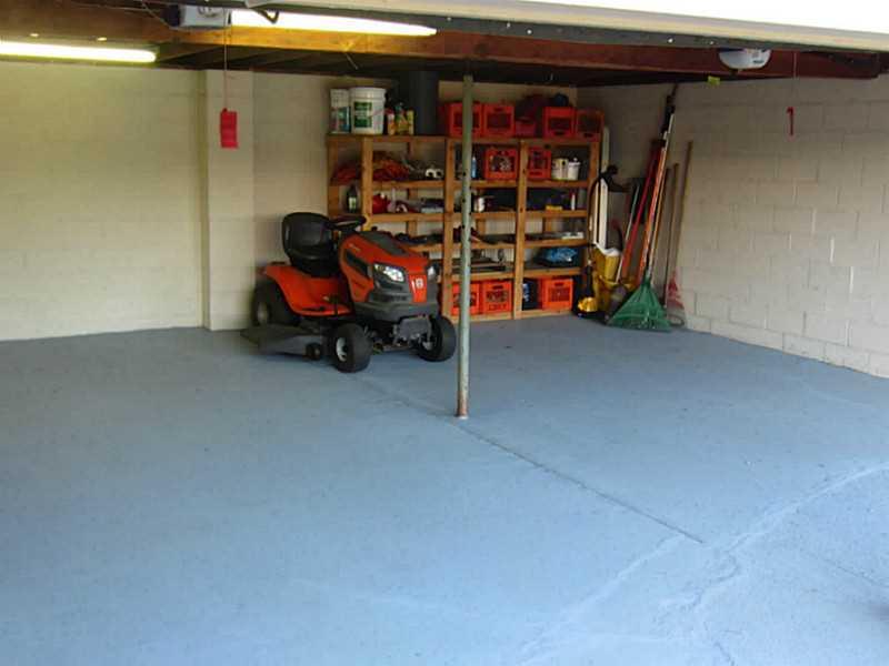 116 McGrady Road Fenelton, PA 16034 - Photo 21 of 21 Parking Lot/Garage.
