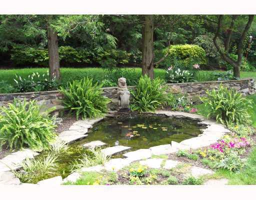 101 Catalpa Ridge Road Fox Chapel, PA 15238 - Photo 2 of 8 Patio/Deck.