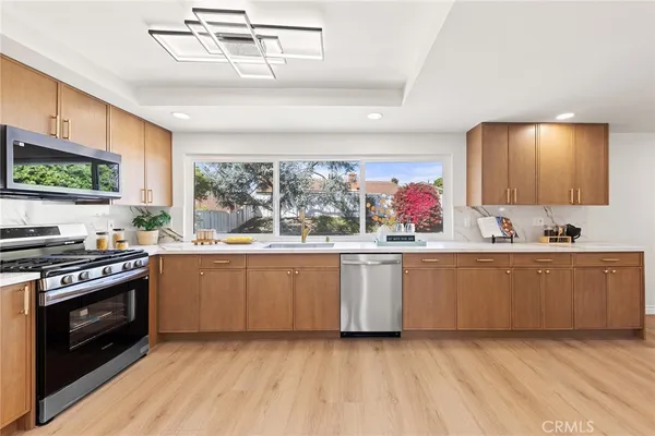 $1,580,000 | 19841 Lombardy Lane, Yorba Linda, CA 92886