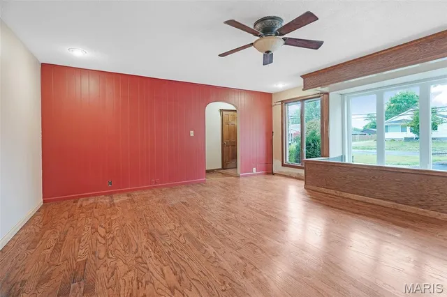 $155,000 | 207 South Street, Brighton, IL 62012